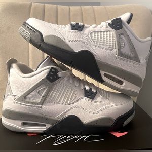 Air Jordan Retro 4 GS “Midnight Navy”